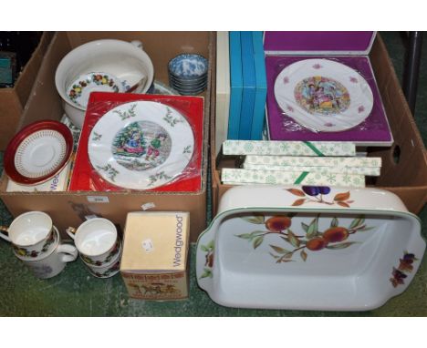 Ceramics - Royal Doulton Christmas collector's plates; others, Valentine's Day; Coalport Christmas plates; Wedgwood collector