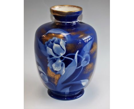 An early 20th century Wilkinson Ltd ovoid vase, gilt, blue and white floral pattern, printed marks, 23cm high