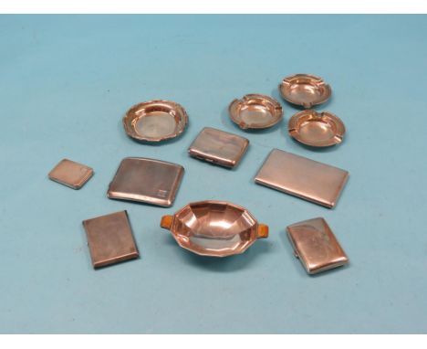 Five various silver cigarette cases, set of three silver ashtrays, Art Deco silver ashtray, circular ashtray and a silver ves