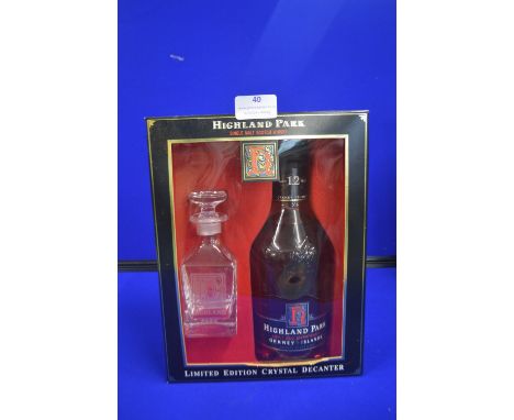 Highland Park Orkney 12 Year Old Single Malt Scotch Whisky Presentation Giftset with Miniature Crystal Decanter