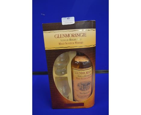 Glenmorangie 10 Year Old Single Malt Scotch Whisky Giftset with Two Glasses