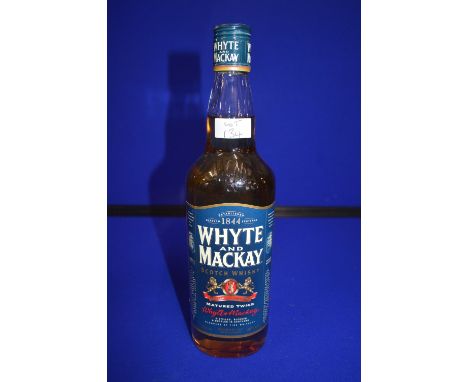 Whyte & Makay Blended Scotch Whisky