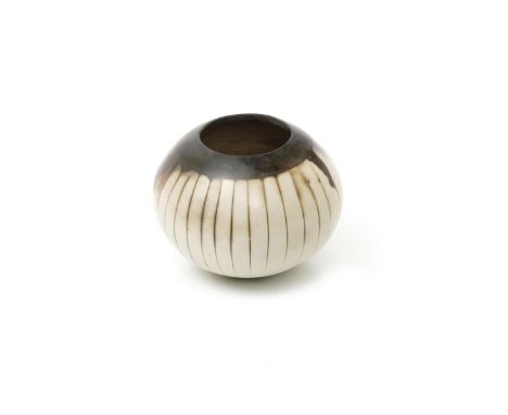 ‡ Ashraf Hanna (born 1967) a hand-built and burnished raku vase, ovoid, with burnished neck rim and vertical columns incised 