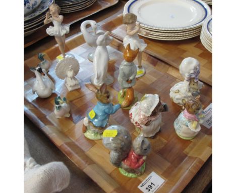 Tray of assorted china to include: Beswick Beatrix Potter figures including: Mrs Tiggywinkle; Timmy Tiptoes; Peter Rabbit; Ri