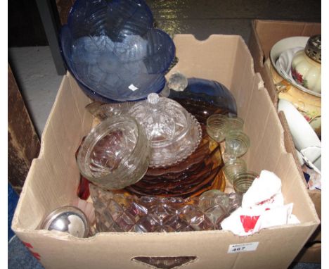 Box of assorted glassware to include leaf design bowls, shot glasses, trifle bowls, drinking vessels, decanter etc.