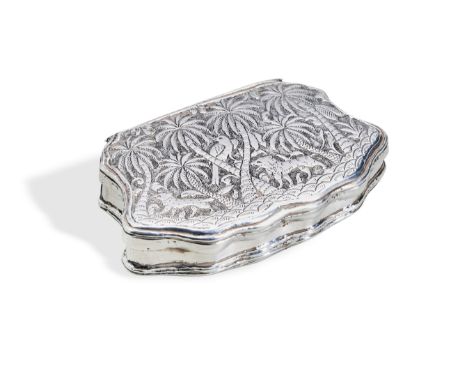 A HEAVY ESCUTCHEON SHAPED BOX, LUCKNOW C.1880. An unusual anglo-indian snuff box of a more typically 18th century design.  8 