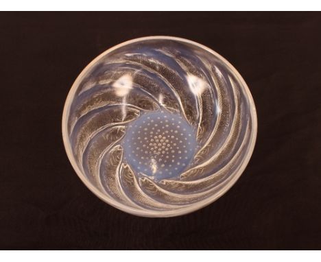 An R. Lalique "Poisson" opalescent glass bowl, signed, 24cm dia.&nbsp;