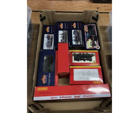 00' gauge model engines, five Bachmann, four Hornby (9)