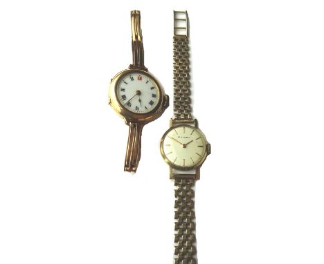 A lady's 9ct gold circular cased Rotary wristwatch, the signed circular silvered dial with gilt baton shaped numerals, on a 9