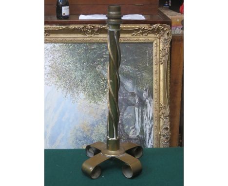 ARTS &amp; CRAFTS TWIST DECORATED BRASS TABLE LAMP