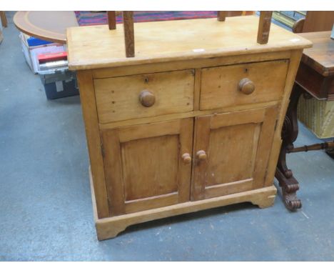 LIGHT OAK KITCHEN DRESSER BASE 