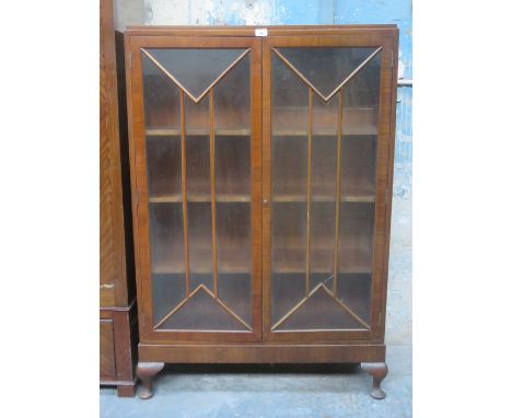 ART DECO STYLE WALNUT VENEERED TWO DOOR DISPLAY CABINET 