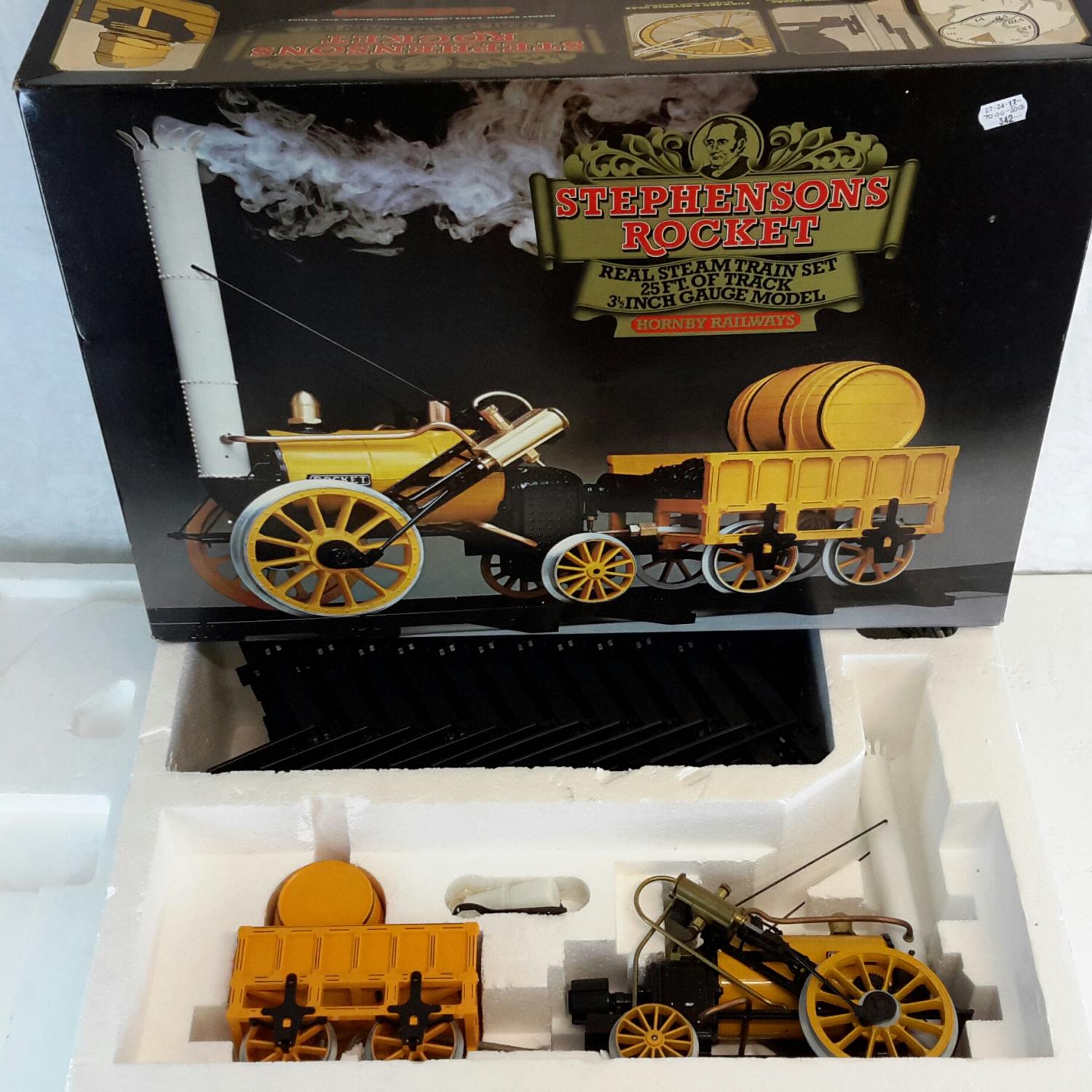 Stephenson's Rocket real steam train set, 25ft of track, 3.5" gauge
