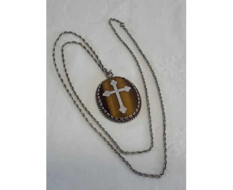 London silver tiger eye stone and silver cross pendant with approx 95cm silver chain