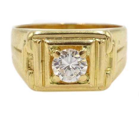Chinese 18ct gold gentleman's single stone diamond ring, stamped 750, central diamond approx 0.50 carat Condition Report Appr