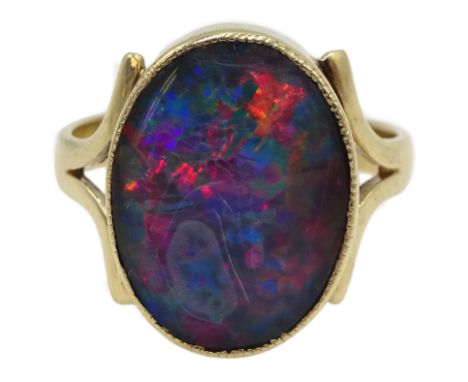 Gold single stone oval opal ring, stamped 9ct Condition Report Approx 3.8gm, size O-P, opal = 15mm x 12mm, crack in opalClick