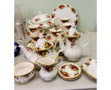 A Royal Albert Old Country Roses pattern tea service, for six, comprising teacups, saucers, side plates, two large teacups an