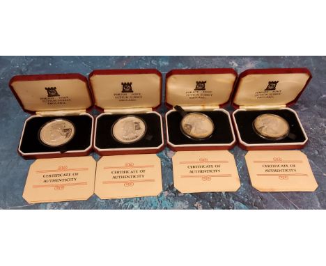 Four Pobjoy Mint Washington silver proof Crowns to Commemorate the Visit of H.M. Queen Elizabeth II to the United States of A