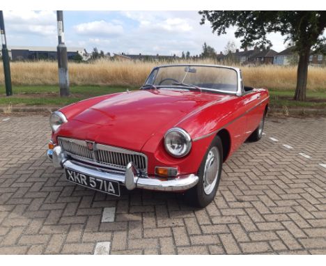 Desirable early car re-clothed in a Heritage Shell a few years ago and remaining in lovely condition.A first 12 months of pro