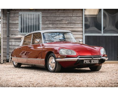 An original, UK-supplied, right-hand drive ID19 Pallas indicating just 21,679 miles.On offer from five-years current ownershi