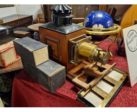 Magic Lantern Projector + Various Slides and Boxed Sets/Viewers