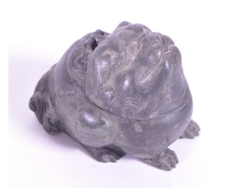 18th century Japanese bronze Shishi dog koro incense burner / inkwell. In the shape of a sitting Shishi dog, with hinged lid 