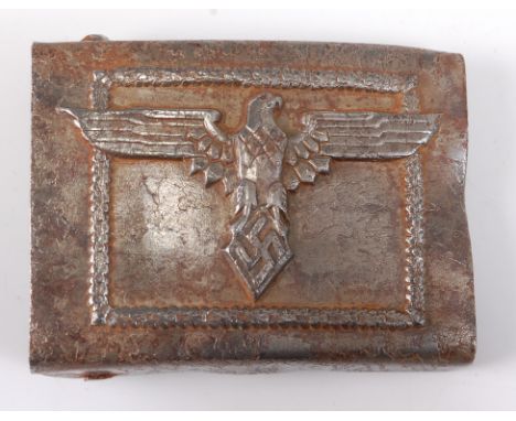 A German army belt buckle, unmarked.