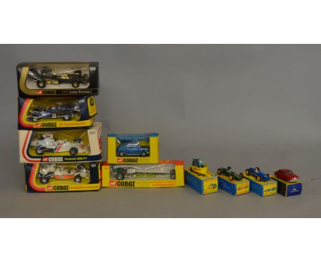 6x Vintage Corgi boxed models together with 4x vintage Matchbox Series models, all boxed (10)