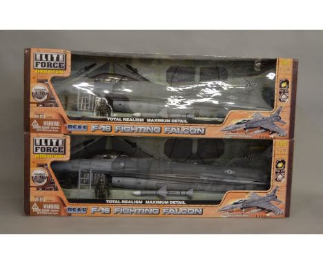 2x Elite Force 1:18 Scale F-16 Fighting Falcon, boxed with trade box.