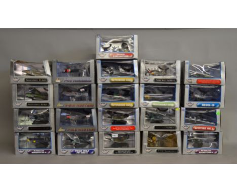 21x 1:48 scale Yatming military airplane models including Air Signature and Air Legends examples, all boxed.