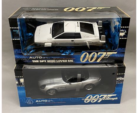 2x James Bond 007 1:18 Scale vehicle models by AutoArt: Lotus Esprit, BMW Z8, both appear VG in boxes.