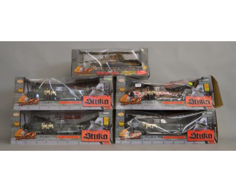 5x 1:18 Scale Ultimate Soldier Xtreme Detail airplane and military vehicle models, boxed.