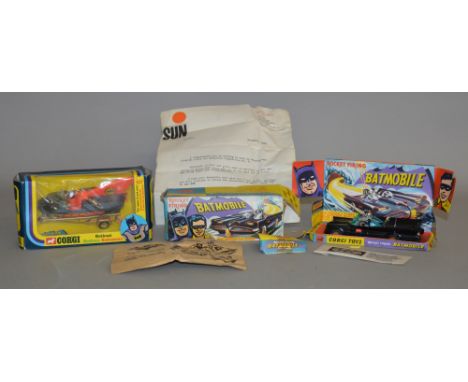 Corgi Batmobile #267 Appears F/G in box (flap detached but present) includes instructions and sealed spare missiles together 
