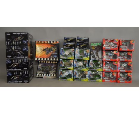 27x Assorted Alien and Starship Trooper TV related items including model kits and diecast models, boxed.Condition Report: 1:2