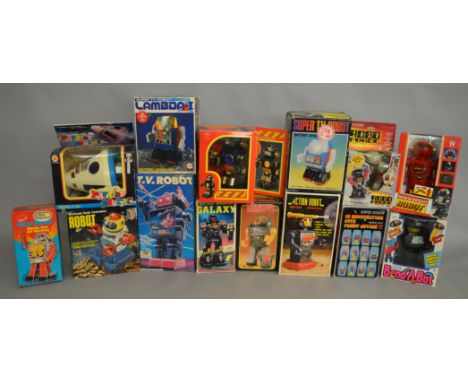 14x Vintage robot and sci-fi figures, all boxed.