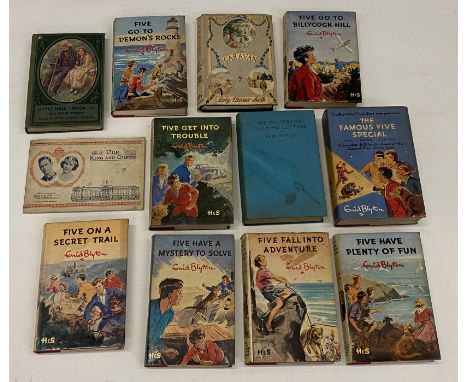 11x Vintage books including Enid Blyton including 4 First Edition examples which are The Mystery Of Tally-Ho Cottage, Five Ha