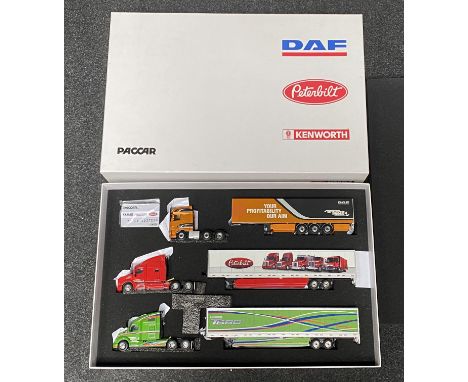 WSI 02-1753 Paccar gift set, comprising three 1:50 scale commercial vehicle models.