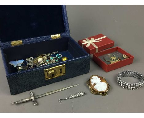 COLLECTION OF VINTAGE COSTUME AND OTHER JEWELLERY,including cameo brooch, Art Deco marcasite ring and cufflinks