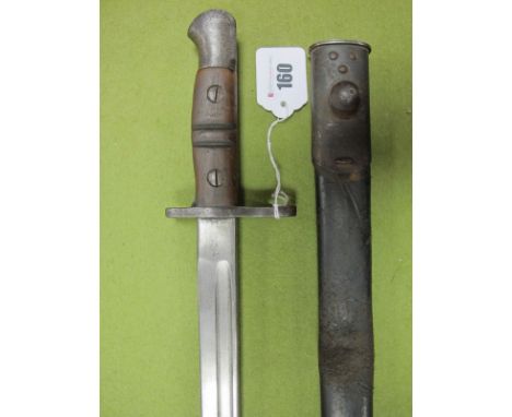 WWI USA Bayonet, 1913 by Remington, wooden grips with two grooves, with black leather scabbard. 