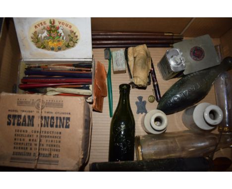 An interesting collection of items to include a 14ct gold nib fountain pen, Uttoxeter bottle, Major Steam Engine and others. 
