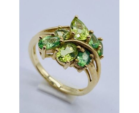 A tourmaline dress ring set in 9ct gold