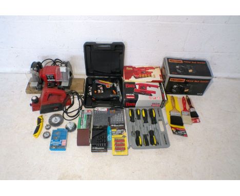 A quantity of power tools and tools, including a Challenge 730W belt sander, two Power Devil Orbital sanders, screwdriver set