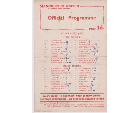 Single sheet programme Manchester United Reserves v Aston Villa Reserves 14th April 1956. Light horizontal fold with a couple