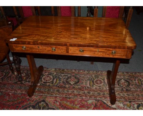 Georgian mahogany sofa table. 96.5cm wide x 55.5cm deep x 74cm high CONDITION REPORT: 