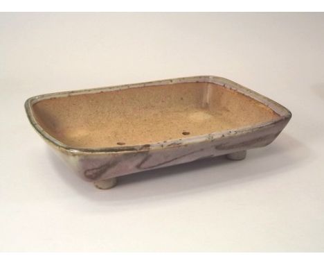YELLAND POTTERY.
A Michael Leach, Yelland Pottery bonsai dish. Impressed 'Y' mark. 18 x 26cm.