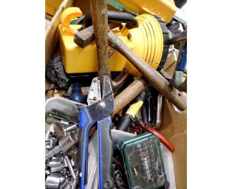 Mixed tools and fixings. Not available for in-house P&amp;P 