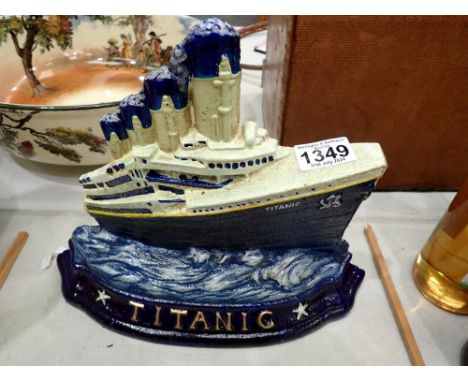 Cast iron Titanic doorstop, H: 26 cm. UK P&amp;P Group 2 (£20+VAT for the first lot and £4+VAT for subsequent lots) 