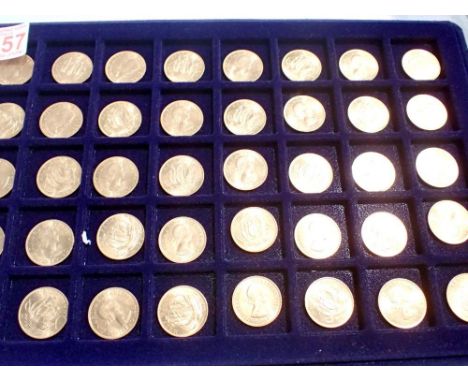 Tray of 40 uncirculated predecimal halfpenny coins. UK P&amp;P Group 1 (£16+VAT for the first lot and £2+VAT for subsequent l