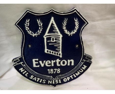 Cast iron Everton FC wall plaque, W: 20 cm. UK P&amp;P Group 2 (£20+VAT for the first lot and £4+VAT for subsequent lots) 