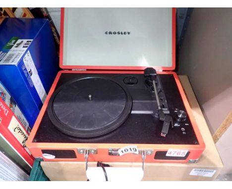 Boxed Crosley briefcase turntable, with power supply and accessories, working. Not available for in-house P&amp;P 